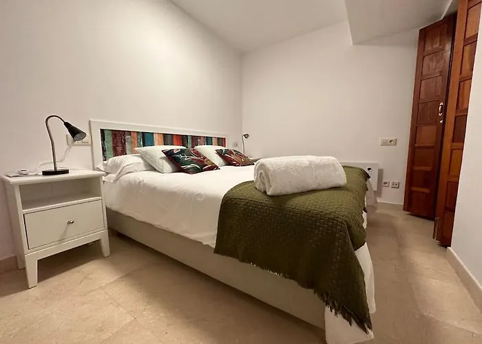 Porta Da By Oktheway * Pontedeume